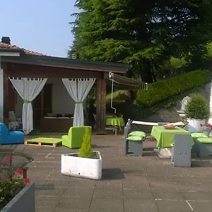 Il Santo Pellegrino Bed & Breakfast Adrara San Rocco