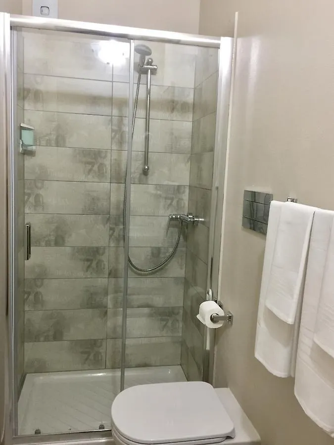 Bba2Passi Bed & Breakfast Marina di Massa 0*,