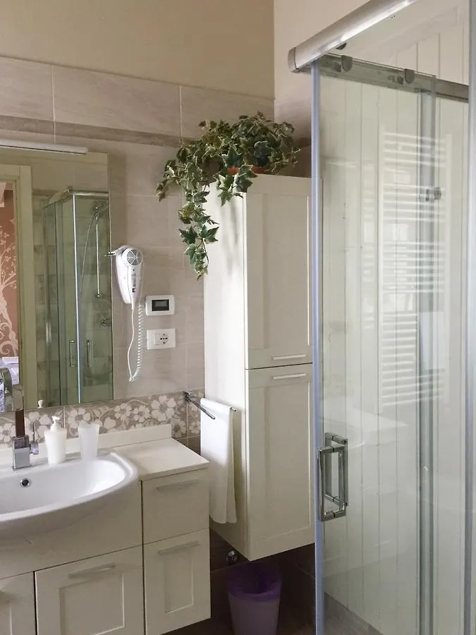 Bba2Passi Bed & Breakfast Marina di Massa Italy