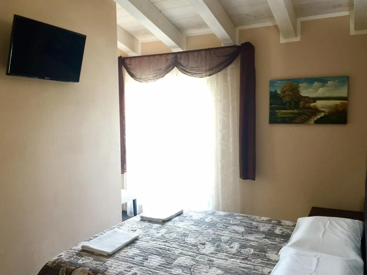 Bba2Passi Bed & Breakfast Marina di Massa 0*,  Italy